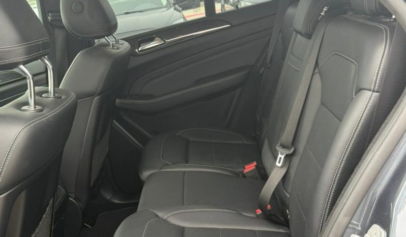 
								Mercedes-Benz ML 350 full									