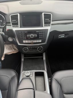 
										Mercedes-Benz ML 350 full									