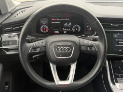 
										Audi Q7 full									