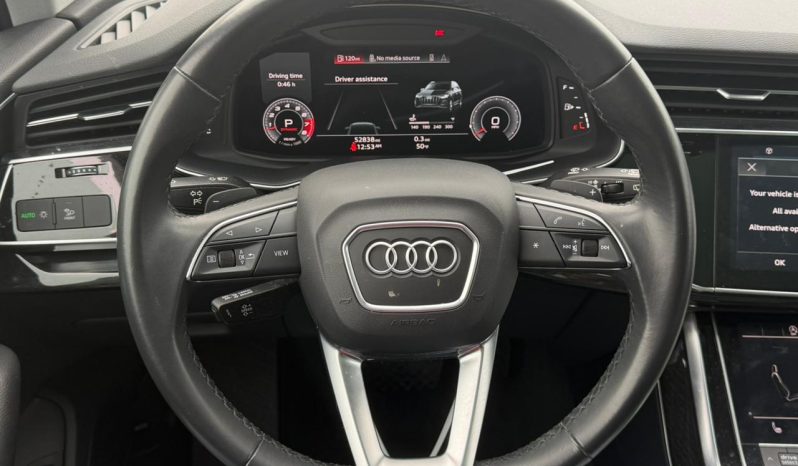 
								Audi Q7 full									