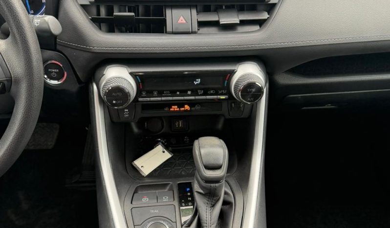 
								2023 Toyota RAV4 full									