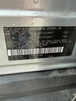 
										2023 Toyota RAV4 full									