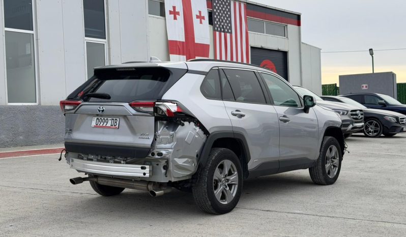 
								2023 Toyota RAV4 full									