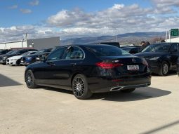 
										Mercedes-Benz C-Class full									