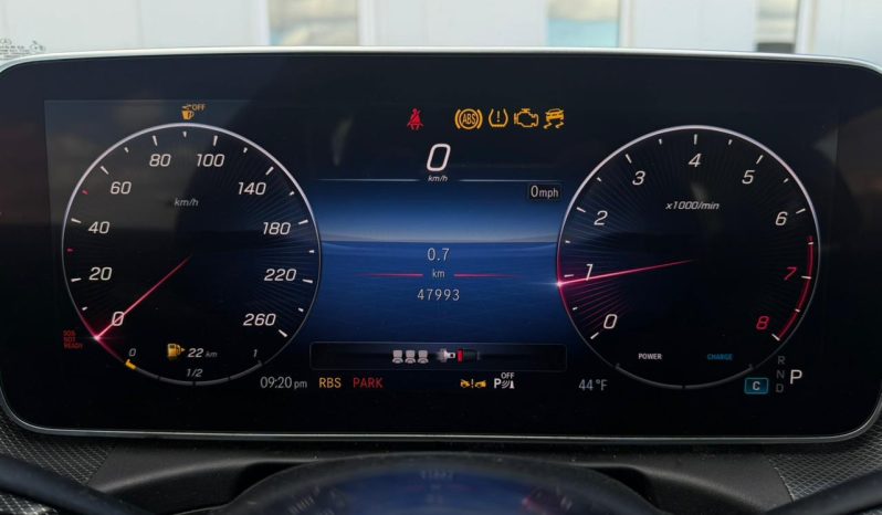 
								Mercedes-Benz C-Class full									