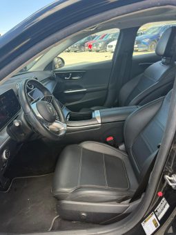 
										Mercedes-Benz C-Class full									