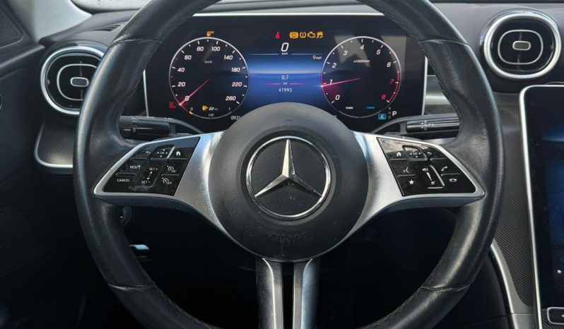 
								Mercedes-Benz C-Class full									