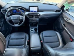 
										Ford Escape full									
