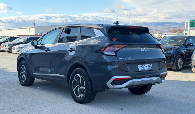 
								KIA Sportage full									