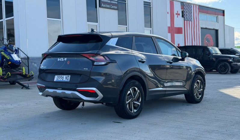 
								KIA Sportage full									