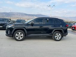 
										TOYOTA RAV-4 full									