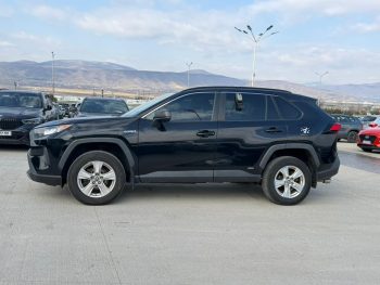 TOYOTA RAV-4