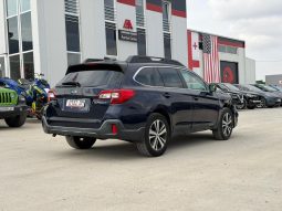 
										Subaru Outback full									