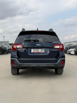 
										Subaru Outback full									