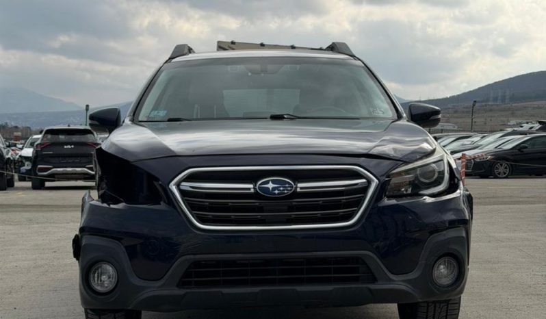 
								Subaru Outback full									