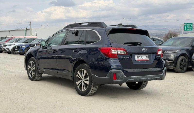 
								Subaru Outback full									