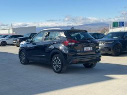 
										Nissan Kicks full									