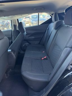 
										Nissan Kicks full									