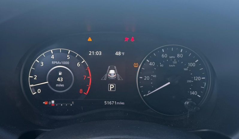 
								Nissan Kicks full									