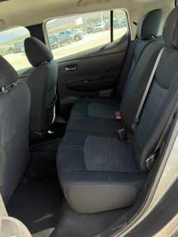 
										2019 Nissan Leaf full									