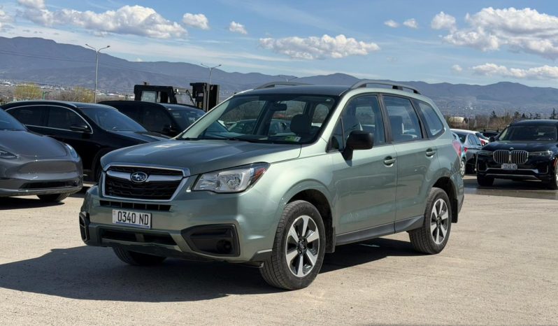 
								Subaru Forester full									