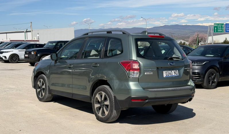 
								Subaru Forester full									
