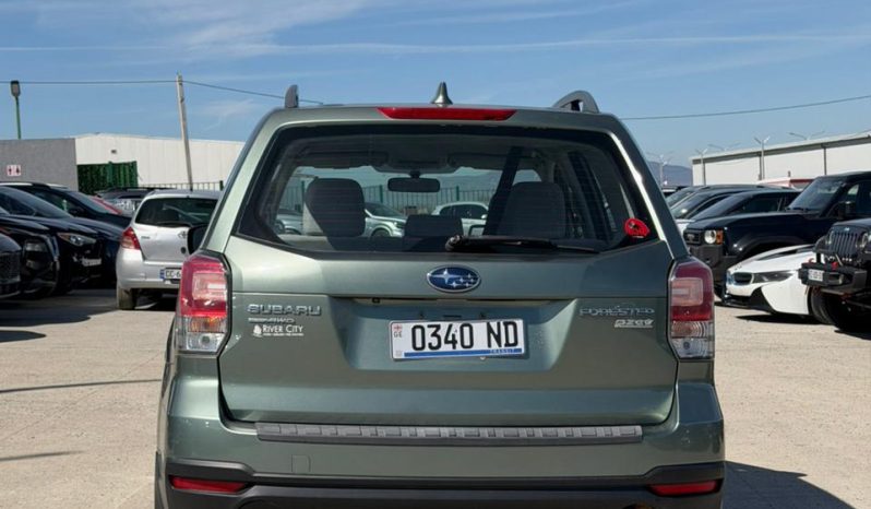 
								Subaru Forester full									