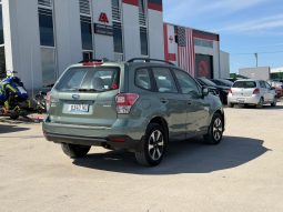 
										Subaru Forester full									