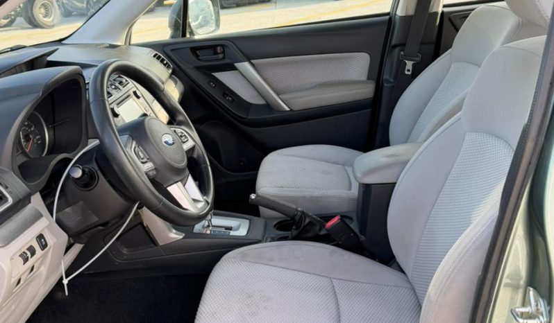 
								Subaru Forester full									