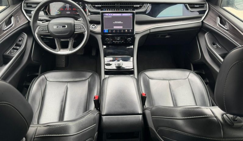 
								Jeep Grand Cherokee full									