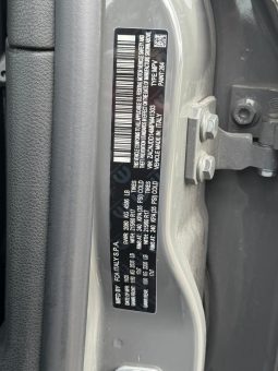 
										Jeep Renegade full									
