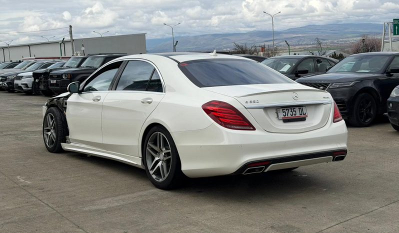
								Mercedes-Benz S 550 full									