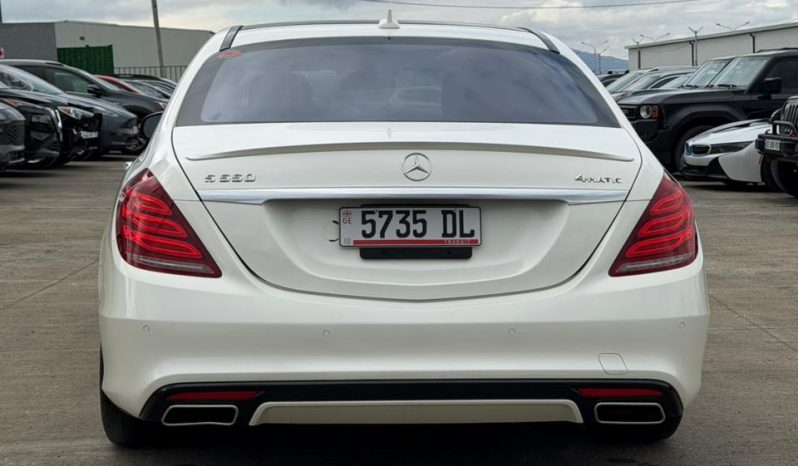 
								Mercedes-Benz S 550 full									