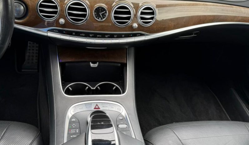 
								Mercedes-Benz S 550 full									