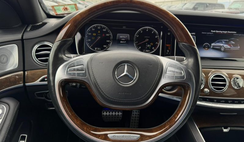 
								Mercedes-Benz S 550 full									