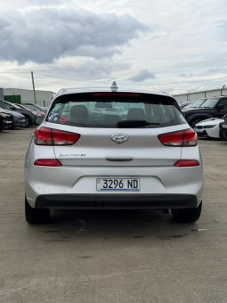 
										HYUNDAI ELANTRA GT full									