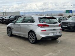 
										HYUNDAI ELANTRA GT full									