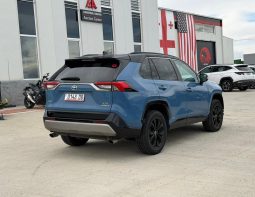 
										TOYOTA RAV4 full									