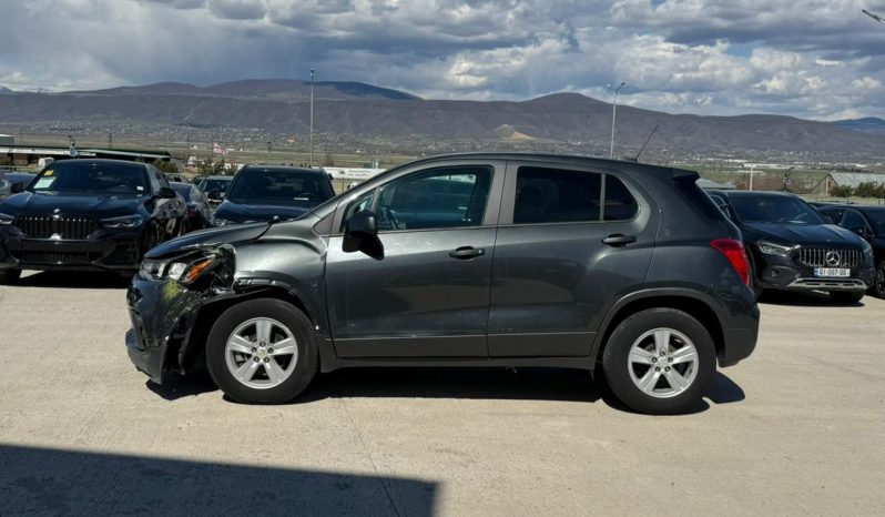
								Chevrolet Trax full									