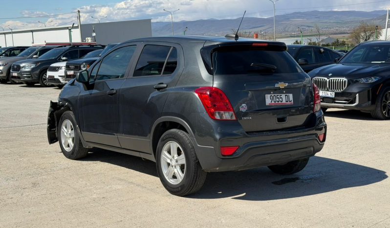
								Chevrolet Trax full									