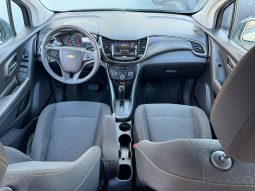 
										Chevrolet Trax full									