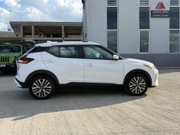 
										Nissan Kicks full									