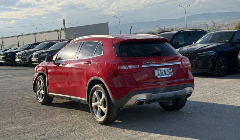 
								MERCEDES-BENZ GLA 250 full									