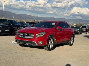 MERCEDES-BENZ GLA 250