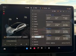 
										Tesla MODEL 3 full									