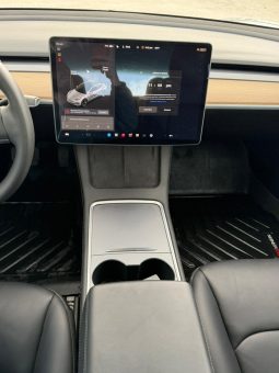 
										Tesla MODEL 3 full									