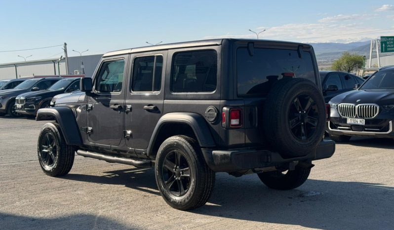 
								2020 Jeep Wrangler full									