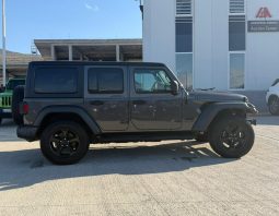
										2020 Jeep Wrangler full									