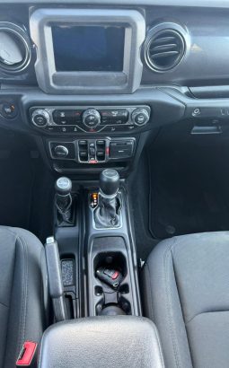 
										2020 Jeep Wrangler full									