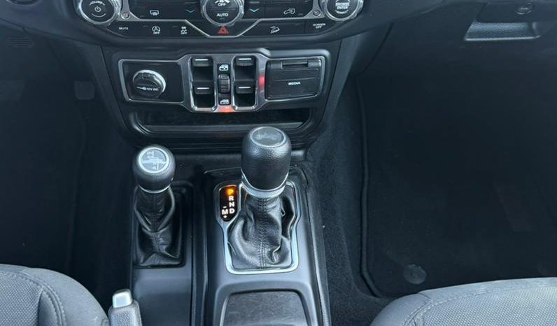 
								2020 Jeep Wrangler full									